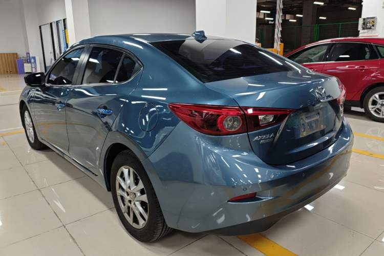 Used Mazda 3 Axela 2017 Sedan 1.5L Automatic Luxury Model Emission Standard China V Rear Left 45 Deg