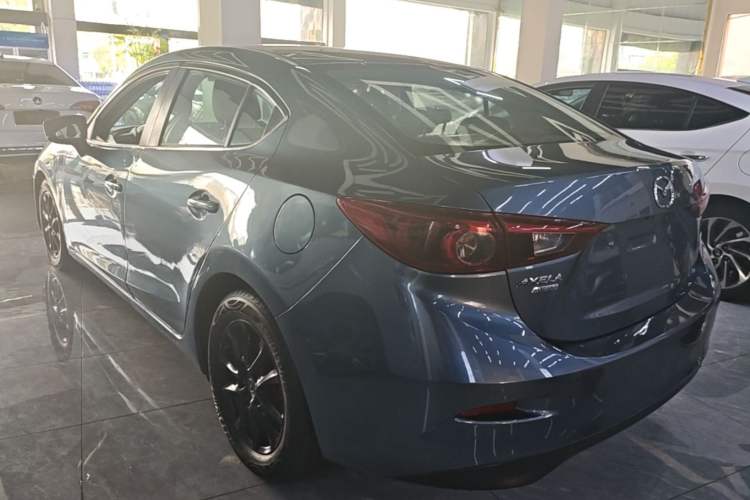 Used Mazda 3 Axela 2017 Sedan 1.5L Automatic Luxury Model Emission Standard China V Rear Left 45 Deg