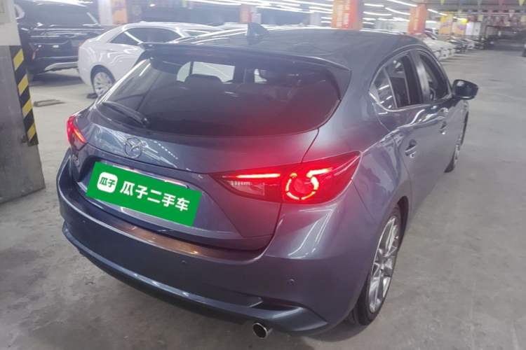 Used Mazda 3 Axela 2017 Hatchback 2.0L Automatic Sport Model China V Emission Standard Rear Right 45 Deg