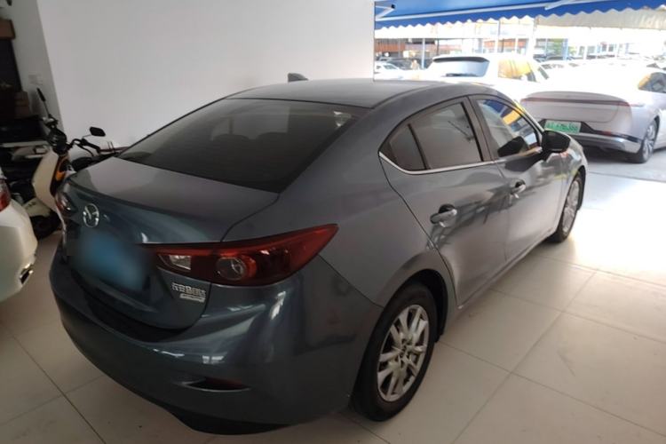 Used Mazda 3 Axela 2017 Sedan 1.5L Automatic Luxury Model Emission Standard China V Rear Right 45 Deg