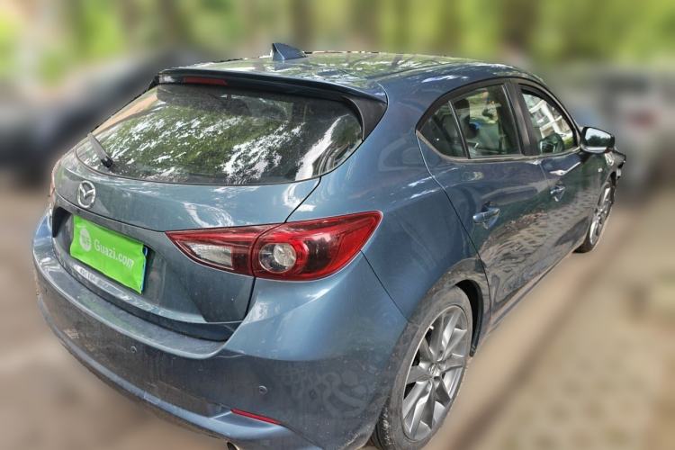 Used Mazda 3 Axela 2017 Hatchback 2.0L Automatic Sport Model China V Emission Standard Rear Right 45 Deg