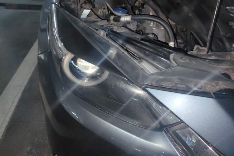 Used Mazda 3 Axela 2017 Sedan 2.0L Automatic Prestige Model China V Standard Right Front Headlight