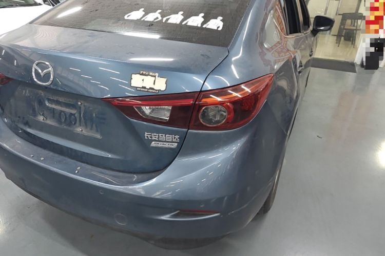 Used Mazda 3 Axela 2017 Sedan 1.5L Automatic Luxury Model Emission Standard China V Right Rear Taillight