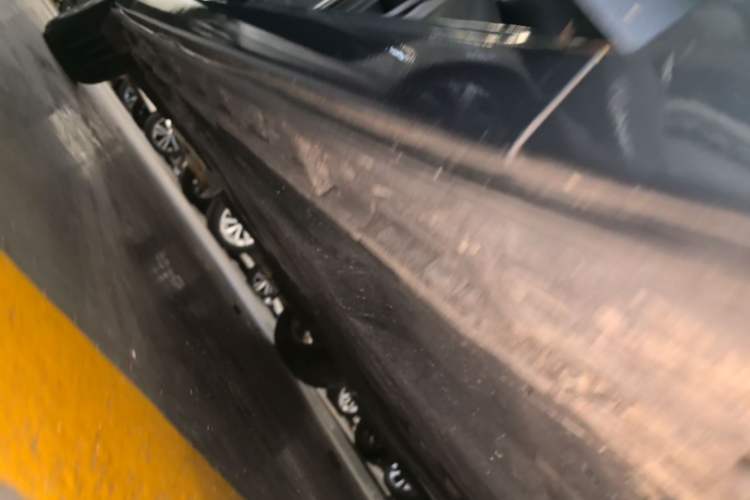 Used Mazda 3 Axela 2017 Sedan 1.5L Automatic Luxury Model Emission Standard China V Right Side Sill