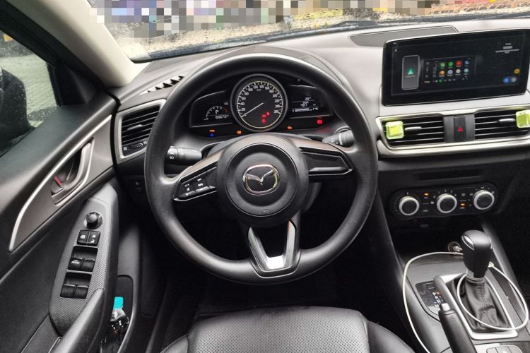 Used Mazda 3 Axela 2017 Sedan 1.5L Automatic Comfort Model China VI Standard Steering Wheel