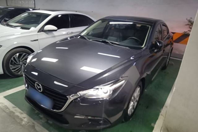 Used Mazda 3 Axela 2017 Sedan 1.5L Automatic Luxury Model Emission Standard China V