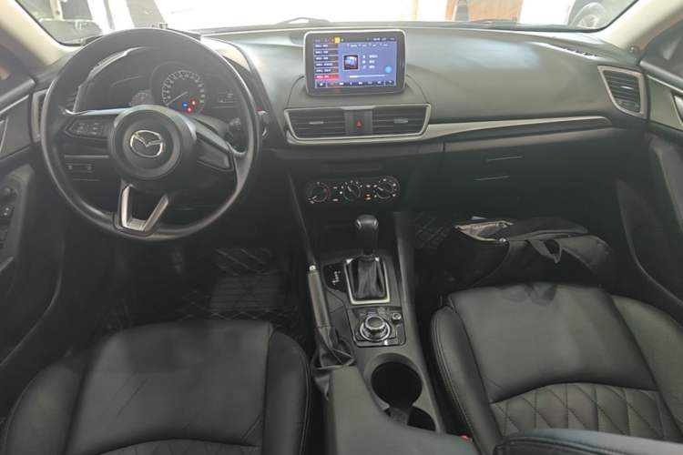 Used Mazda 3 Axela 2017 Hatchback 1.5L Automatic Comfort Model Emission Standard China V Center Console
