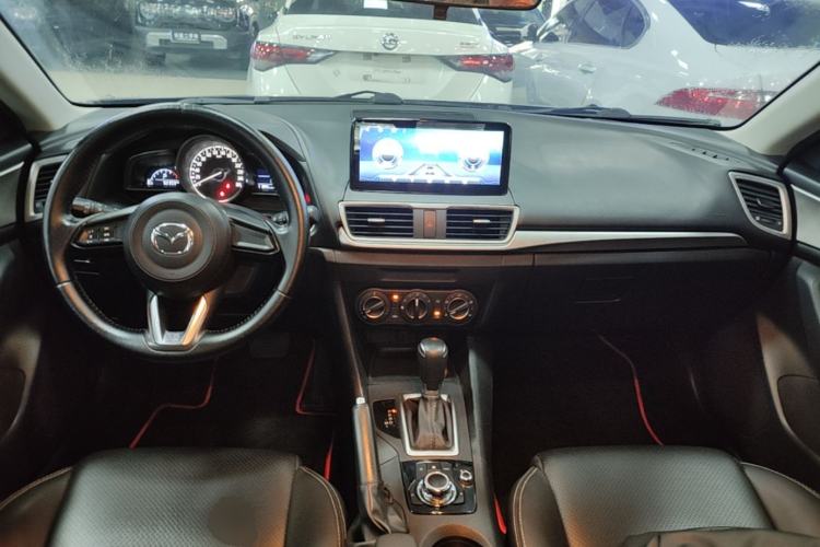 Used Mazda 3 Axela 2017 Sedan 1.5L Automatic Comfort Model Emission Standard China V Center Console