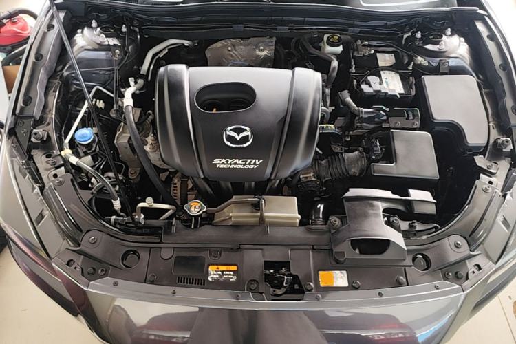 Used Mazda 3 Axela 2017 Sedan 1.5L Automatic Luxury Model Emission Standard China V Engine Bay