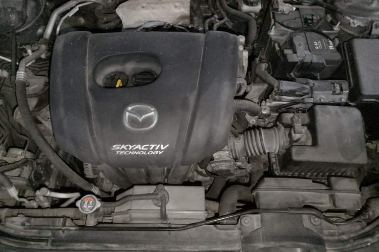Used Mazda 3 Axela 2017 Sedan 1.5L Automatic Luxury Model Emission Standard China V Engine Bay