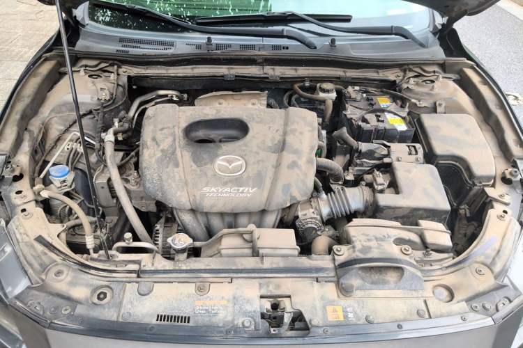 Used Mazda 3 Axela 2017 Sedan 1.5L Automatic Comfort Model Emission Standard China V Engine Bay