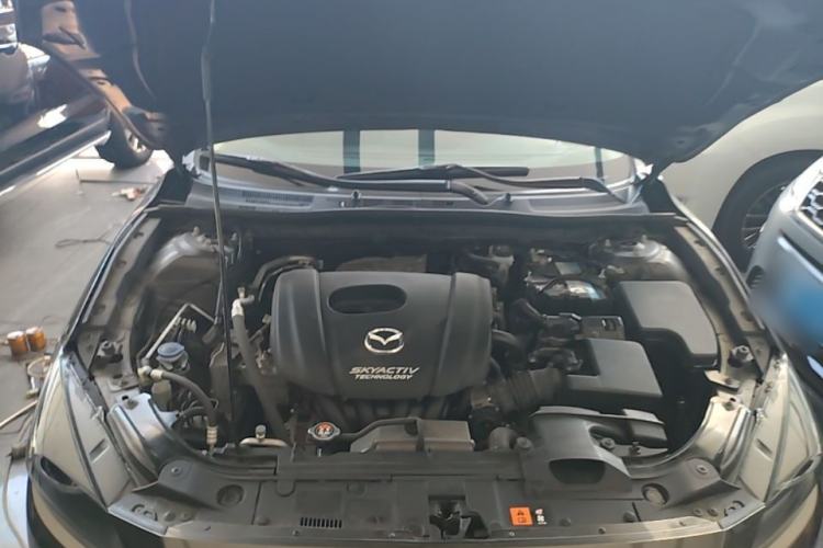 Used Mazda 3 Axela 2017 Sedan 1.5L Automatic Luxury Model Emission Standard China V Engine Bay