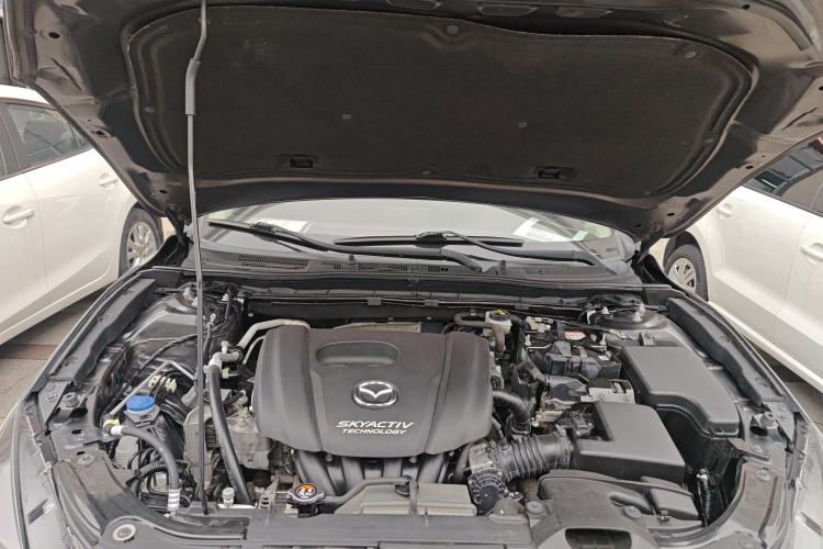 Used Mazda 3 Axela 2017 Sedan 1.5L Automatic Luxury Model Emission Standard China V Engine Bay