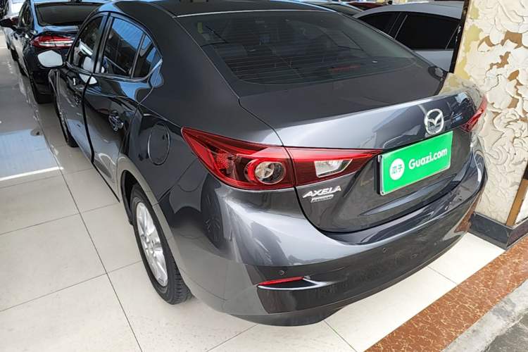 Used Mazda 3 Axela 2017 Sedan 1.5L Automatic Luxury Model Emission Standard China V Exterior 2