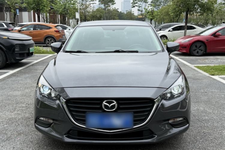 Used Mazda 3 Axela 2017 Sedan 1.5L Automatic Comfort Model Emission Standard China V Exterior 4