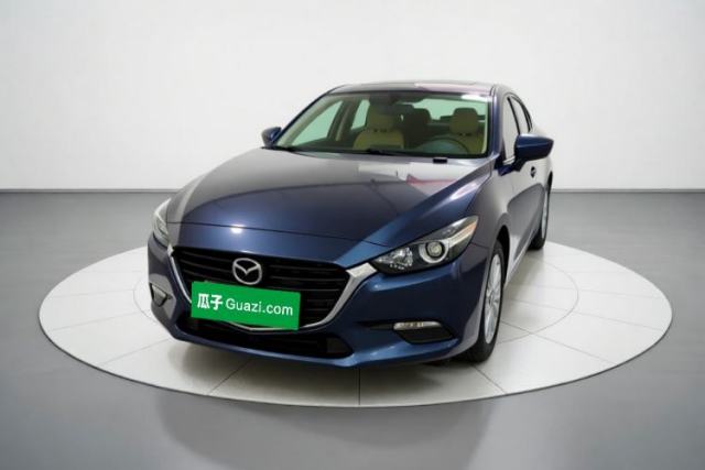 Używany Mazda 3 Axela 2017 Sedan 1.5L Automatic Comfort Model Emission Standard China V