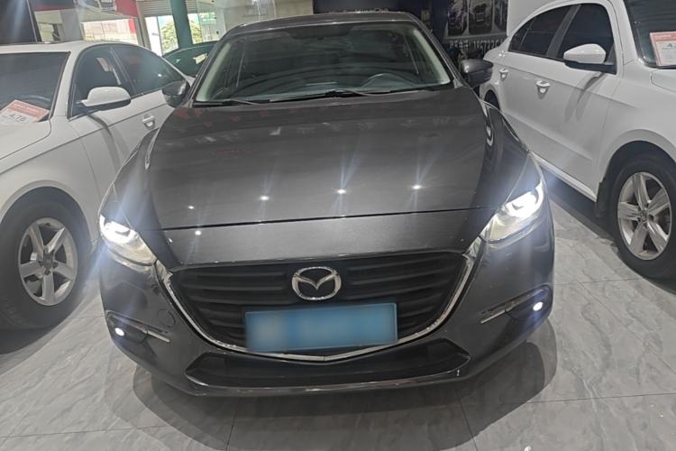 Used Mazda 3 Axela 2017 Sedan 1.5L Automatic Luxury Model Emission Standard China V Front