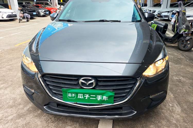 Used Mazda 3 Axela 2017 Sedan 1.5L Automatic Comfort Model China VI Standard Front