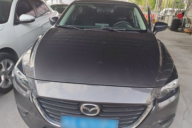 Used Mazda 3 Axela 2017 Sedan 1.5L Automatic Comfort Model Emission Standard China V Front