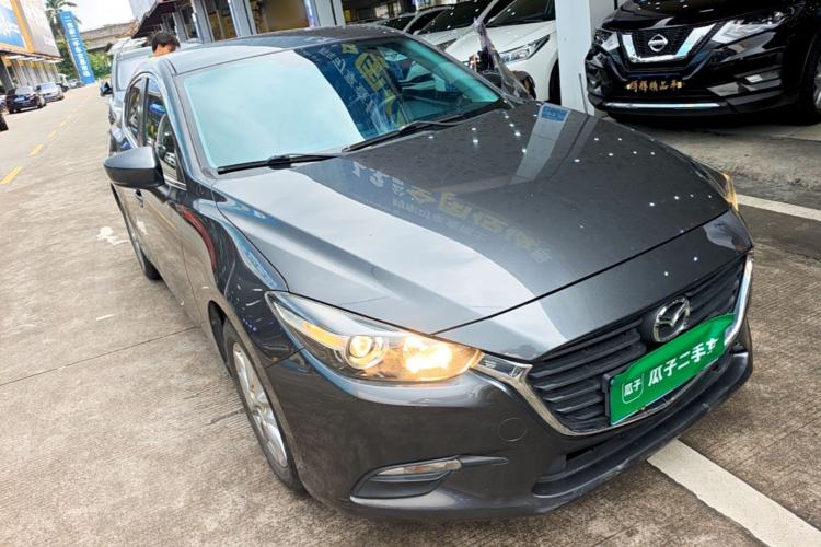 Used Mazda 3 Axela 2017 Sedan 1.5L Automatic Comfort Model China VI Standard Front Right 45 Deg