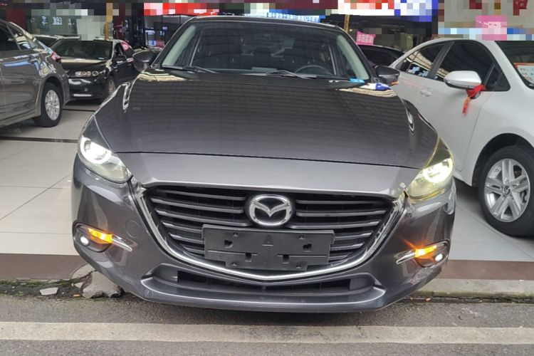 Used Mazda 3 Axela 2017 Sedan 1.5L Automatic Luxury Model Emission Standard China V Front