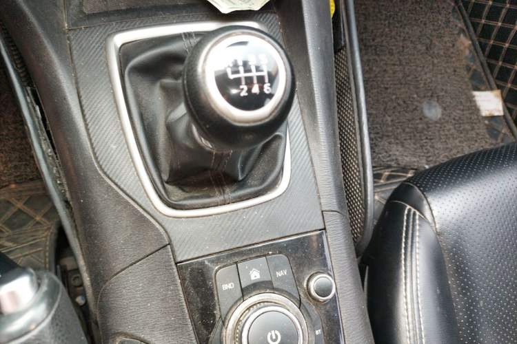 Used Mazda 3 Axela 2017 Hatchback 1.5L Manual Comfort Edition China V Gear Lever