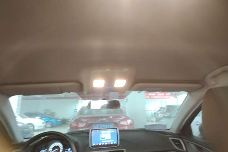 Used Mazda 3 Axela 2017 Sedan 1.5L Automatic Comfort Model Emission Standard China V Headliner