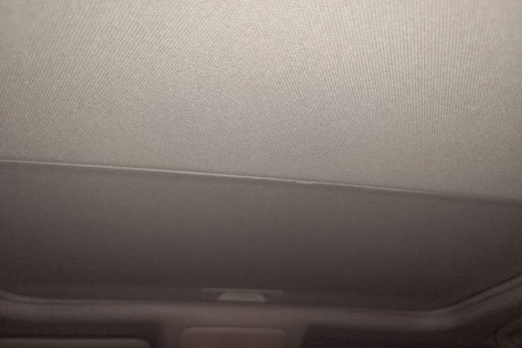 Used Mazda 3 Axela 2017 Sedan 1.5L Automatic Luxury Model Emission Standard China V Headliner