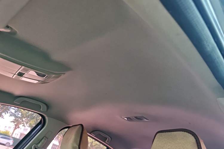 Used Mazda 3 Axela 2017 Sedan 1.5L Manual Comfort Model Emission Standard China V Headliner