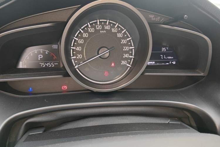 Used Mazda 3 Axela 2017 Sedan 2.0L Automatic Prestige Model China V Standard Instrument Cluster