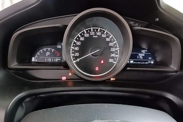 Used Mazda 3 Axela 2017 Sedan 1.5L Automatic Luxury Model Emission Standard China V Instrument Cluster