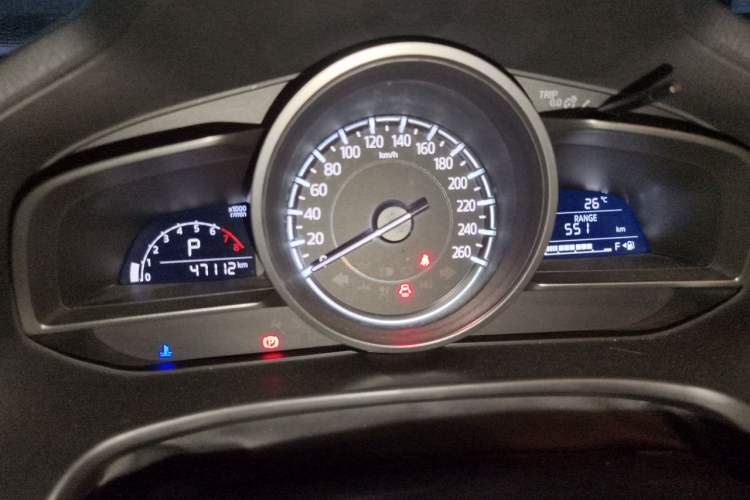 Used Mazda 3 Axela 2017 Sedan 1.5L Automatic Luxury Model Emission Standard China V Instrument Cluster