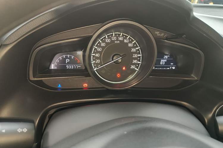 Used Mazda 3 Axela 2017 Sedan 1.5L Automatic Luxury Model Emission Standard China V Instrument Cluster