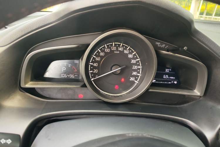 Used Mazda 3 Axela 2017 Sedan 2.0L Automatic Prestige Model China V Standard Instrument Cluster