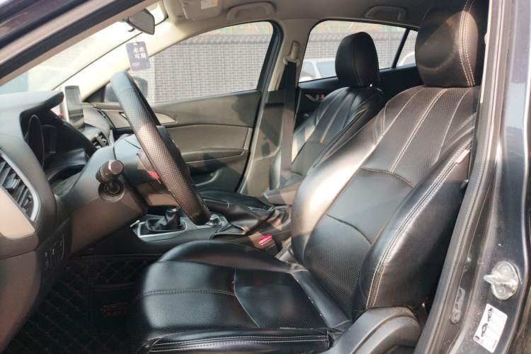 Used Mazda 3 Axela 2017 Hatchback 1.5L Manual Comfort Edition China V Left Front Seat