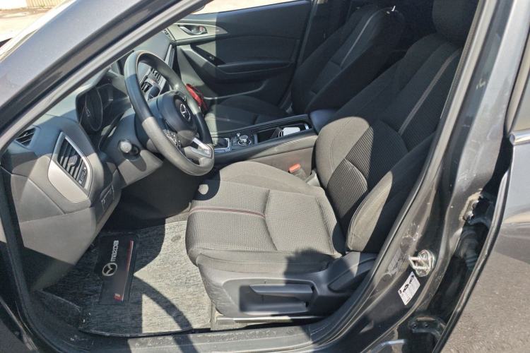 Used Mazda 3 Axela 2017 Sedan 1.5L Automatic Luxury Model Emission Standard China V Left Front Seat