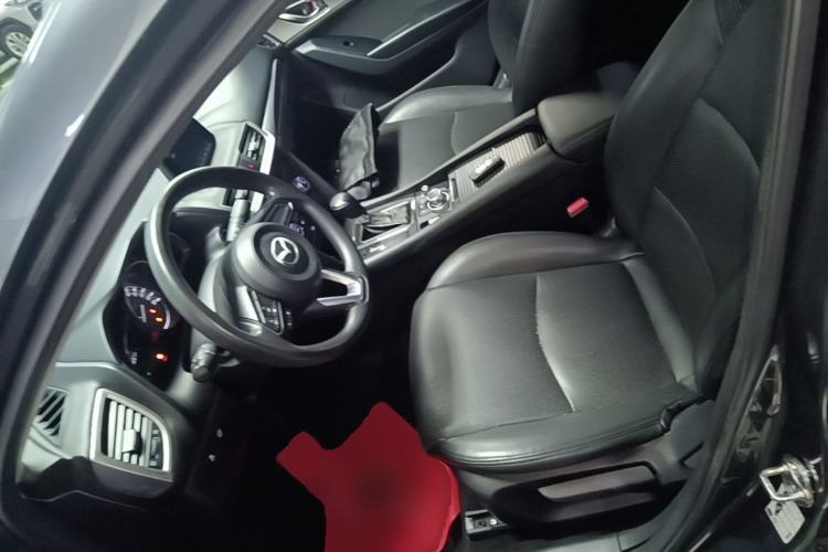 Used Mazda 3 Axela 2017 Sedan 1.5L Automatic Luxury Model Emission Standard China V Left Front Seat