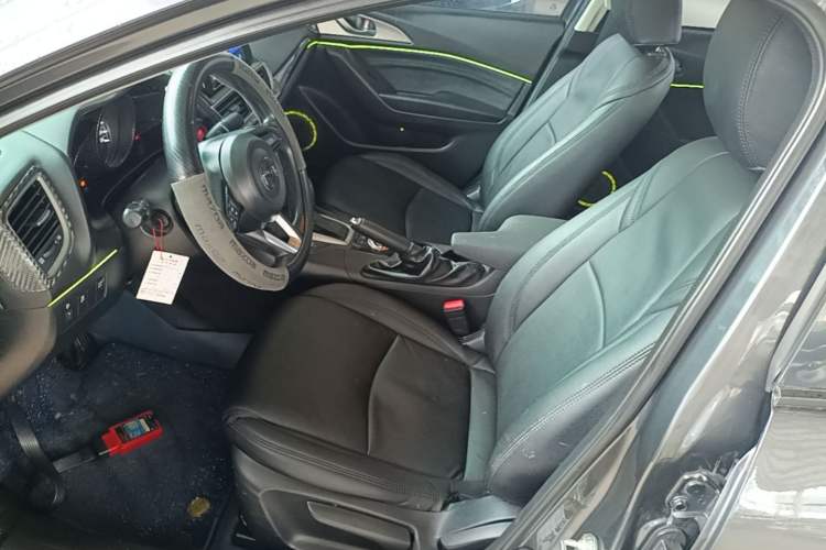Used Mazda 3 Axela 2017 Sedan 1.5L Automatic Comfort Model Emission Standard China V Left Front Seat