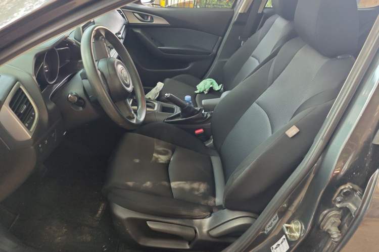 Used Mazda 3 Axela 2017 Sedan 1.5L Automatic Comfort Model Emission Standard China V Left Front Seat