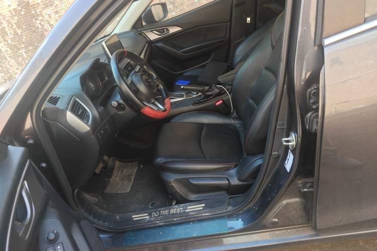 Used Mazda 3 Axela 2017 Sedan 1.5L Automatic Comfort Model Emission Standard China V Left Front Seat