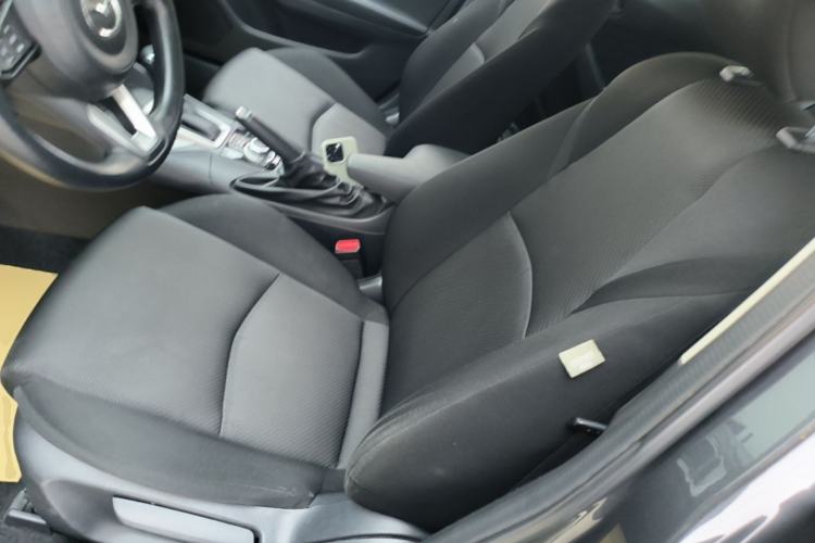 Used Mazda 3 Axela 2017 Sedan 1.5L Automatic Comfort Model Emission Standard China V Left Front Seat