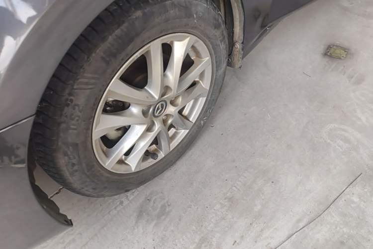 Used Mazda 3 Axela 2017 Sedan 1.5L Automatic Comfort Model Emission Standard China V Left Front Wheel Hub