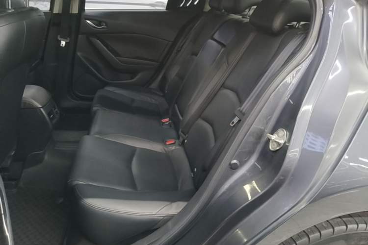 Used Mazda 3 Axela 2017 Sedan 2.0L Automatic Prestige Model China V Standard Left Rear Seat