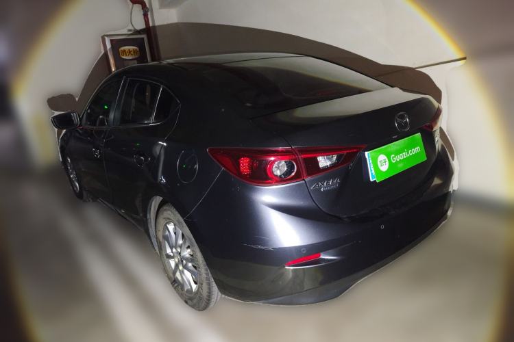 Used Mazda 3 Axela 2017 Sedan 1.5L Automatic Luxury Model China VI Standard Rear Left 45 Deg