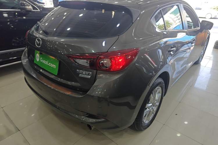 Used Mazda 3 Axela 2017 Hatchback 1.5L Automatic Comfort Model Emission Standard China V Rear Right 45 Deg