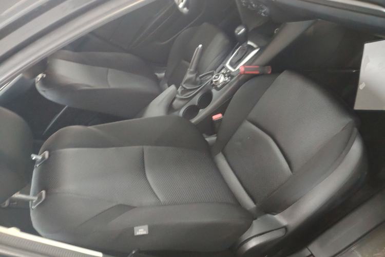 Used Mazda 3 Axela 2017 Hatchback 1.5L Automatic Comfort Model Emission Standard China V Right Front Seat
