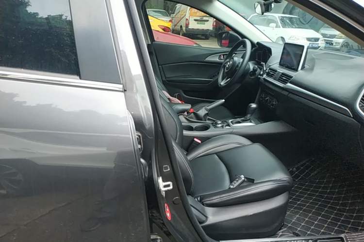 Used Mazda 3 Axela 2017 Sedan 1.5L Automatic Comfort Model Emission Standard China V Right Front Seat