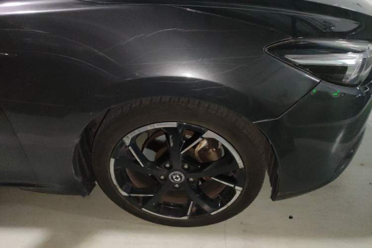 Used Mazda 3 Axela 2017 Sedan 2.0L Automatic Prestige Model China V Standard Right Front Wheel Hub