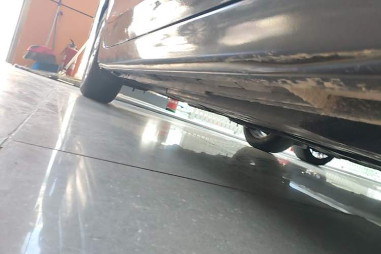 Used Mazda 3 Axela 2017 Sedan 1.5L Automatic Luxury Model Emission Standard China V Right Side Sill