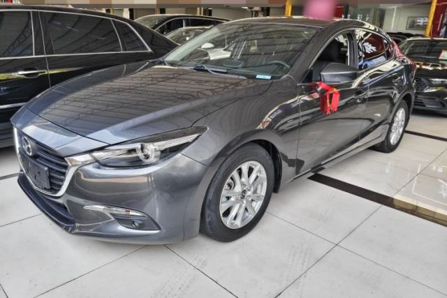 Used Mazda 3 Axela 2017 Sedan 1.5L Automatic Luxury Model Emission Standard China V